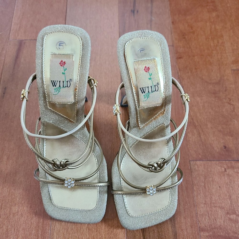 Gold tone strap sandal with rhinestone